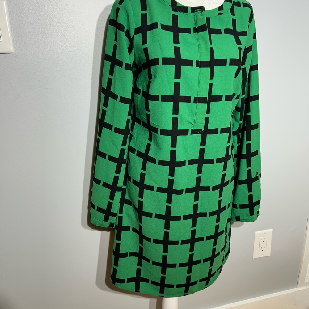 Merona Green and Black Sheath Dress Long Sleeve Crew Neck